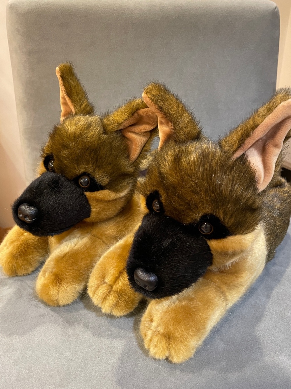 Everberry Dog Slippers German Shepherd Plush Unisex Adult One Size EUC Novelty